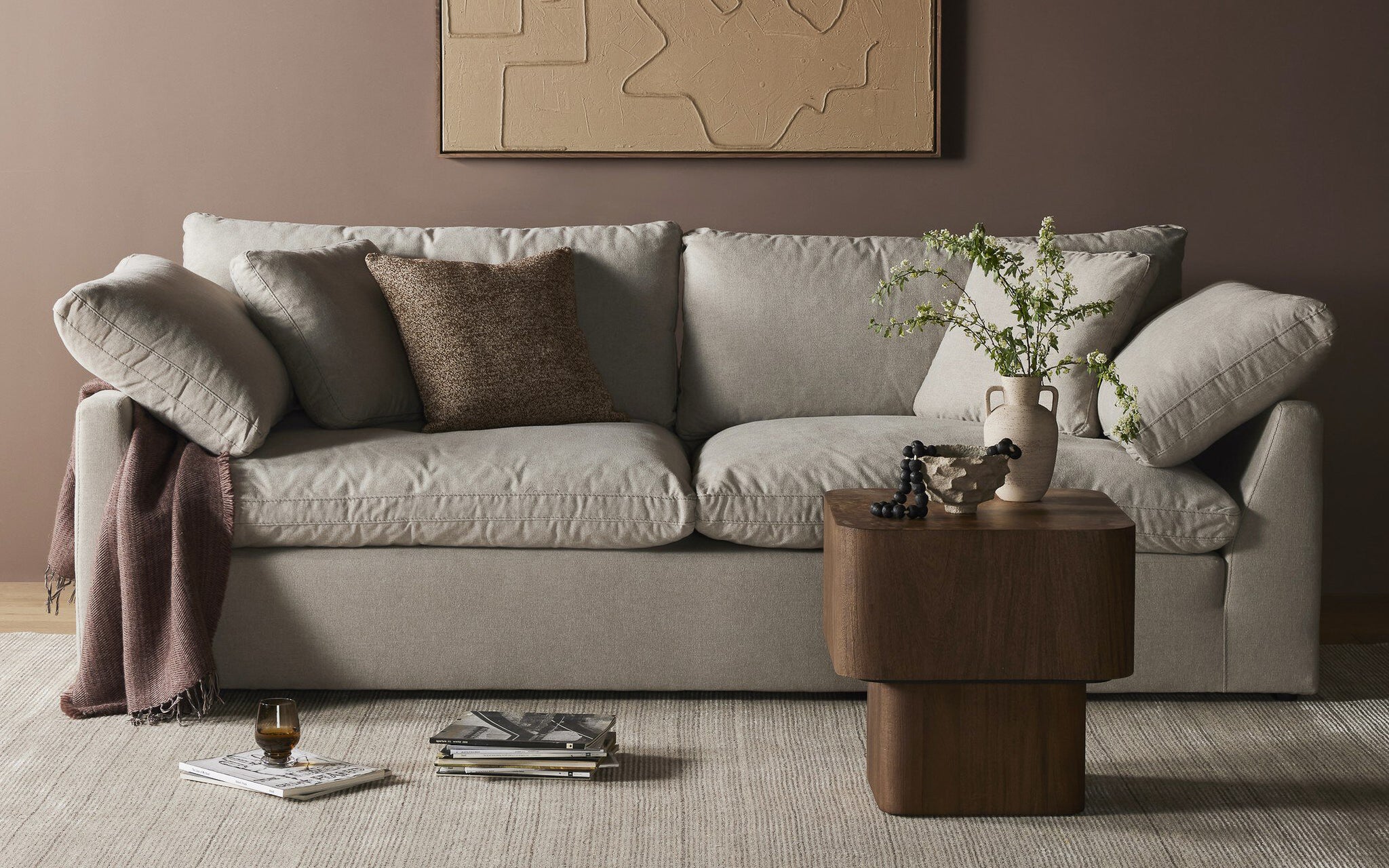 Comfort is King: Choosing the Perfect Sofa for Movie Nights and Relaxation